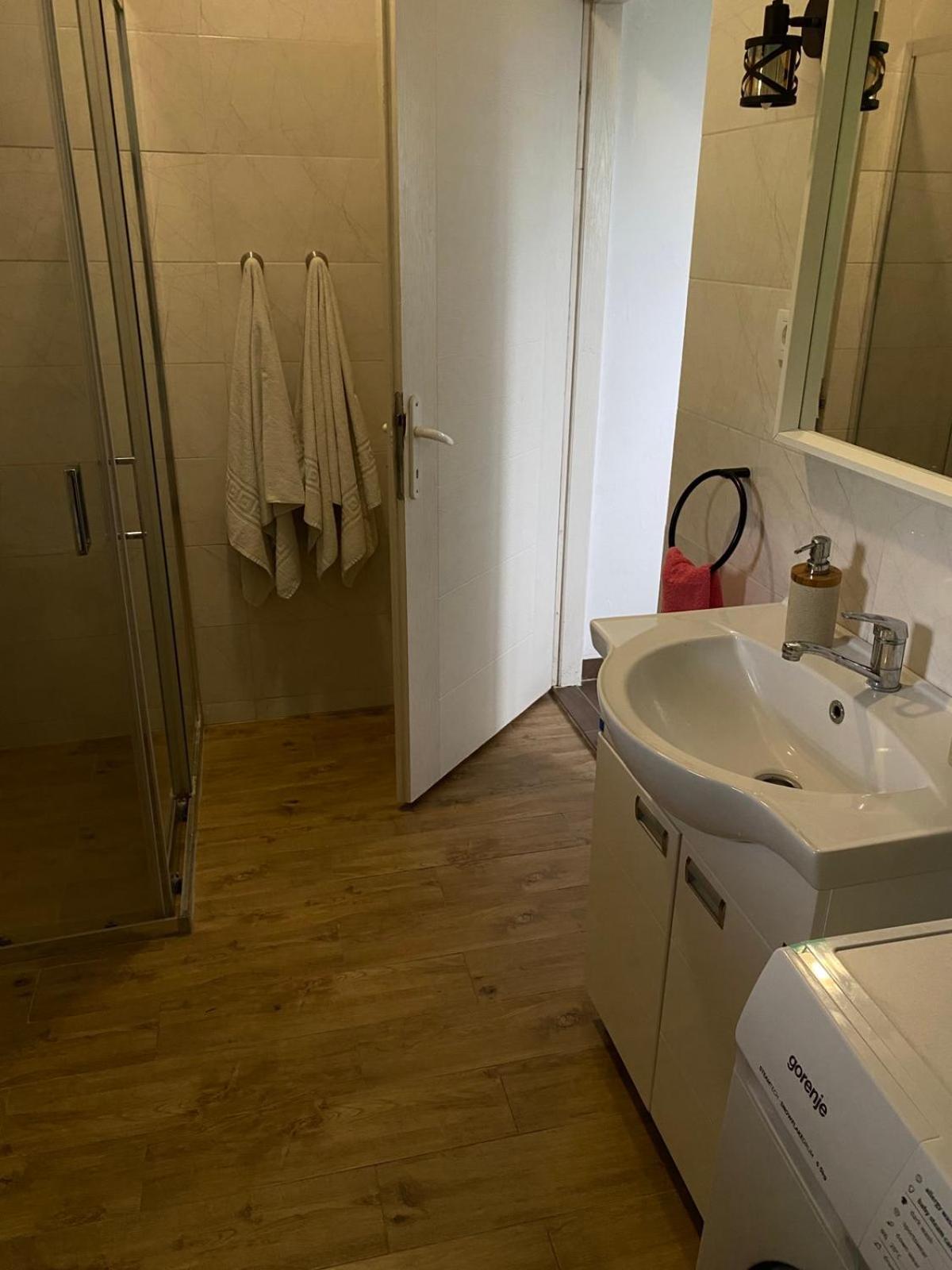 Tina Appartement Tekija  Buitenkant foto